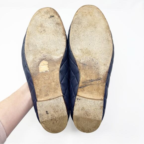 Chanel Women's Navy Blue CC Cap Toe Quilted Leather Ballet Flats - Picture 8 of 12